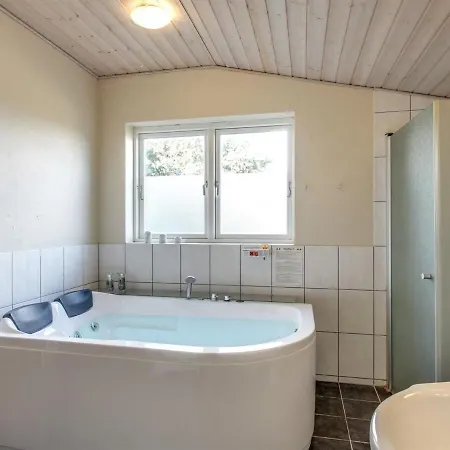 Ingmar - 500m From The Sea In Western Jutland By Interhome